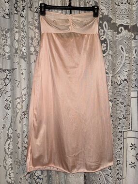 Vintage strapless slip 36